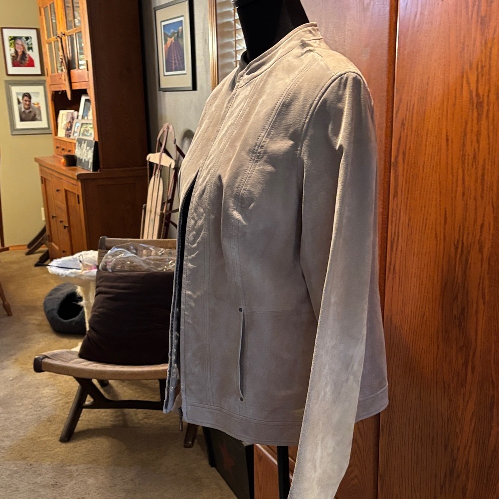 Style & Co. Women's Tan Blazer - Picture 6 of 7